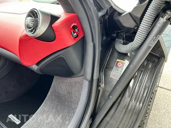2012 McLaren MP4-12C – miniatura 163
