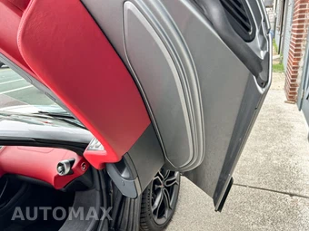 2012 McLaren MP4-12C – miniatura 172