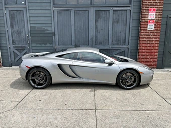2012 McLaren MP4-12C – miniatura 2