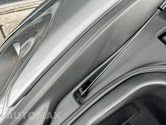 2012 McLaren MP4-12C – miniatura 210