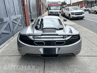 2012 McLaren MP4-12C – miniatura 4