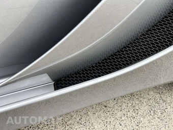 2012 McLaren MP4-12C – miniatura 71