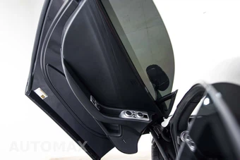 2012 McLaren MP4-12C – miniatura 58