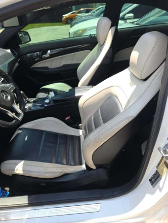 2012 Mercedes-Benz AMG C 63 Coupe - miniatura 6