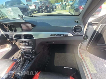 2012 Mercedes-Benz AMG C 63 Coupe – miniatura 16