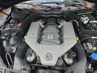 2012 Mercedes-Benz AMG C 63 Coupe - miniatura 19
