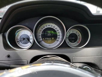 2012 Mercedes-Benz C 250 Coupe – miniatura 12