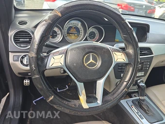 2012 Mercedes-Benz C 250 Coupe – miniatura 10