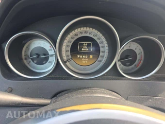 2012 Mercedes-Benz C 250 Sedan – miniatura 6