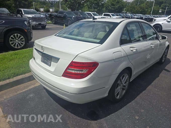 2012 Mercedes-Benz C 250 Sedan - miniatura 3