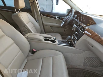 2012 Mercedes-Benz C 250 Sedan – miniatura 8