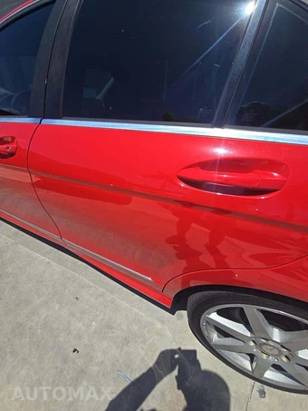 2012 Mercedes-Benz C 250 Sedan – miniatura 26