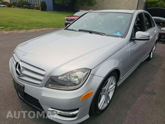 2012 Mercedes-Benz C 300 4MATIC Sedan — samochód z USA z aukcji Manheim, oferta Kup Teraz w AUTOMAX