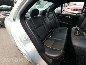 2012 Mercedes-Benz C 300 4MATIC Sedan – miniatura 16