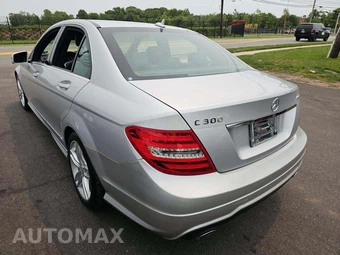 2012 Mercedes-Benz C 300 4MATIC Sedan – miniatura 2