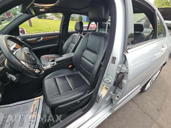 2012 Mercedes-Benz C 300 4MATIC Sedan – miniatura 6