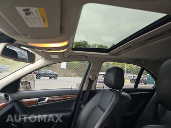 2012 Mercedes-Benz C 300 4MATIC Sedan – miniatura 17