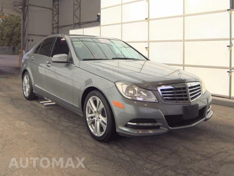 2012 Mercedes-Benz C 300 4MATIC Sedan – miniatura 3