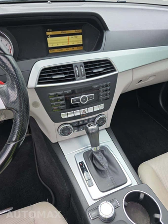 2012 Mercedes-Benz C 300 4MATIC Sedan - miniatura 10