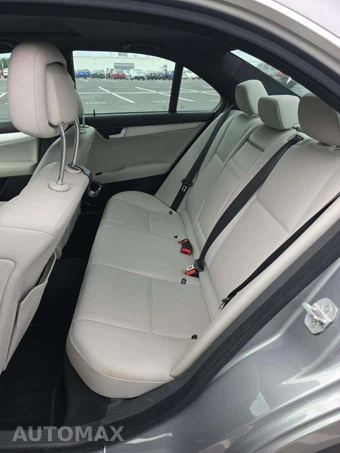 2012 Mercedes-Benz C 300 4MATIC Sedan - miniatura 13