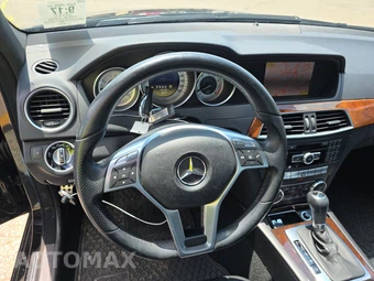 2012 Mercedes-Benz C 300 4MATIC Sedan - miniatura 10