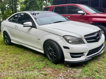 2012 Mercedes-Benz C 350 4MATIC Coupe – miniatura 4