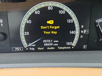 2012 Mercedes-Benz CL 550 4MATIC – miniatura 12