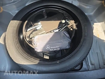 2012 Mercedes-Benz CLS 550 4MATIC – miniatura 7