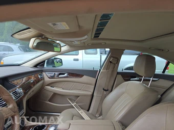 2012 Mercedes-Benz CLS 550 4MATIC – miniatura 17