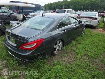 2012 Mercedes-Benz CLS 550 4MATIC – miniatura 4