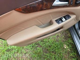 2012 Mercedes-Benz CLS 550 4MATIC – miniatura 9