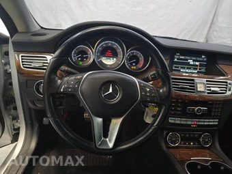 2012 Mercedes-Benz CLS 550 4MATIC – miniatura 10