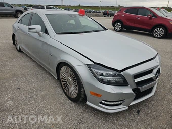 2012 Mercedes-Benz CLS 550 4MATIC – miniatura 2