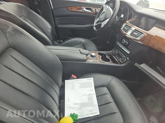 2012 Mercedes-Benz CLS 550 4MATIC – miniatura 6