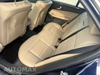 2012 Mercedes-Benz E 350 4MATIC Sedan - miniatura 10