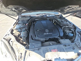 2012 Mercedes-Benz E 350 Sedan – miniatura 15