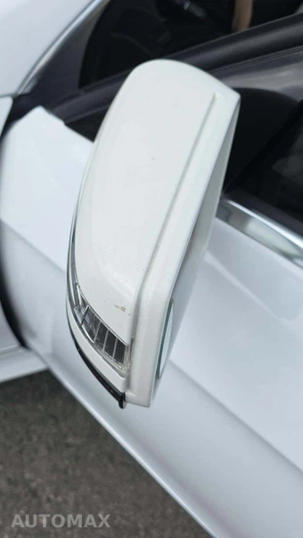 2012 Mercedes-Benz E 350 Sedan – miniatura 56