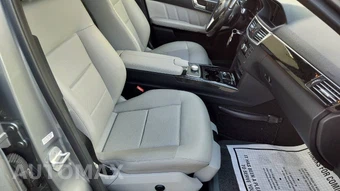 2012 Mercedes-Benz E 350 Sedan - miniatura 10