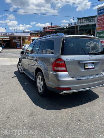 2012 Mercedes-Benz GL 450 4MATIC - miniatura 4