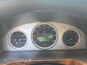 2012 Mercedes-Benz GLK 350 4MATIC – miniatura 6