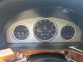 2012 Mercedes-Benz GLK 350 4MATIC – miniatura 6