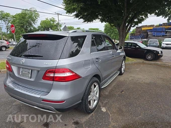 2012 Mercedes-Benz ML 350 – miniatura 3