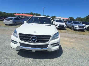 2012 Mercedes-Benz ML 350 – miniatura 2