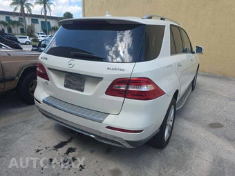 2012 Mercedes-Benz ML 350 BlueTEC – miniatura 3