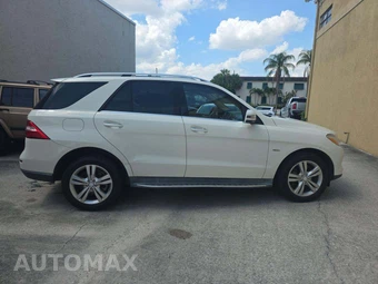 2012 Mercedes-Benz ML 350 BlueTEC – miniatura 4