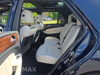 2012 Mercedes-Benz ML 63 AMG – miniatura 13