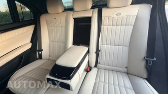 2012 Mercedes-Benz S-Class Sedan S 550 - miniatura 32