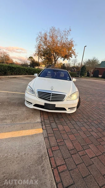 2012 Mercedes-Benz S-Class Sedan S 550 - miniatura 9
