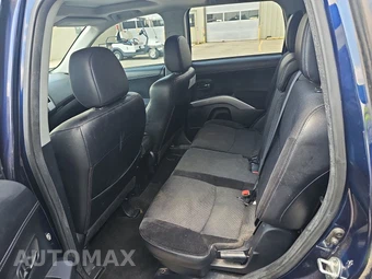 2012 Mitsubishi Outlander SE – miniatura 13