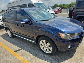 2012 Mitsubishi Outlander SE – miniatura 3